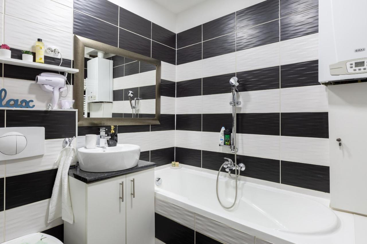 H29 Vivien Apartman Lägenhet Budapest Exteriör bild